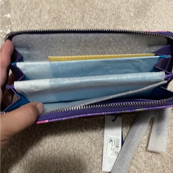 SOLD on M - Picture 3 of 4